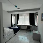 In A Digital Nomad House 107 * Istanbul