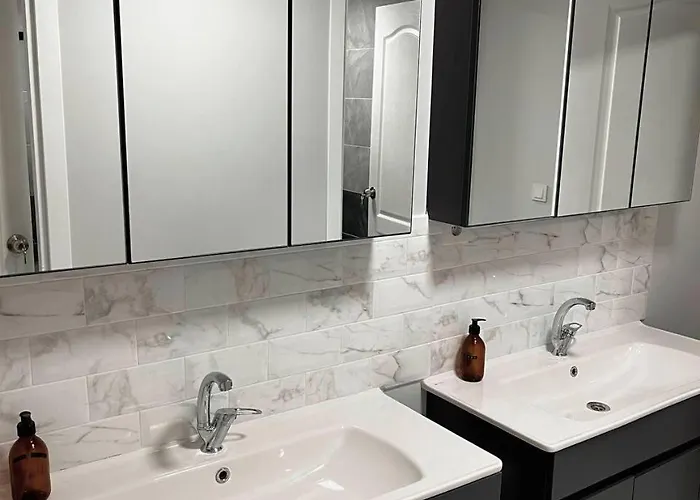 Aparthotel In A Digital Nomad House 107 *